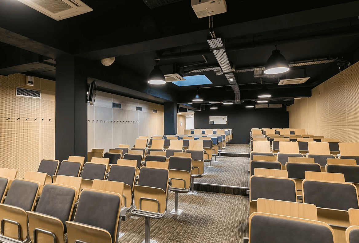 salle planethoster 2